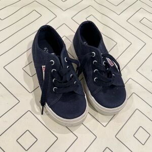 Superga Boys’ Low-Top Sneakers – Canvas Velcro Kids Shoes, Size 11 Little Kid, Classic Gum Sole